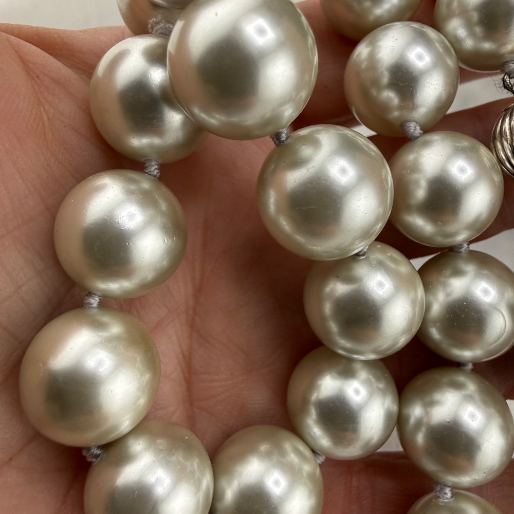 Lucas Lameth Necklace Glass Beaded Sterling Silver Clasp 20"